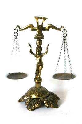 bayda - calgary disability lawyer fees - scale-of-justice